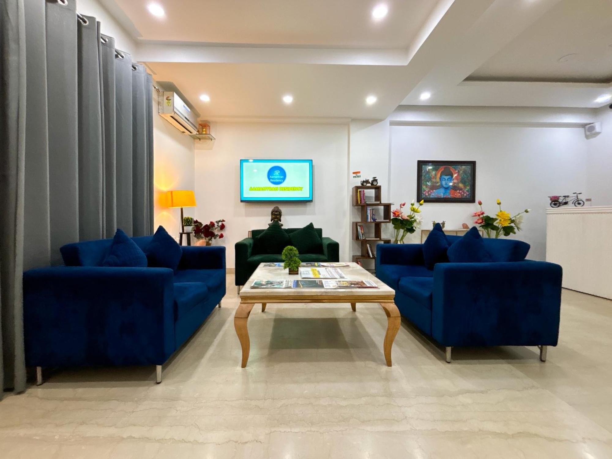 Aamantran Residency Hotel, Sohna Road, Sector 49, Gurugram Gurgaon Exterior photo